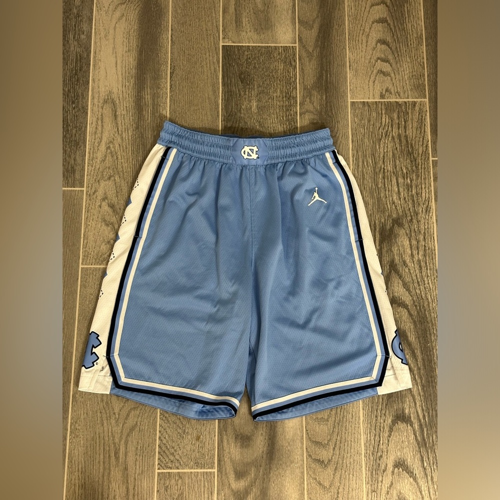 Jordan Men’s North Carolina Tar Heels Basketball Shorts